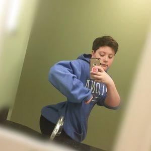 Meet your Posher, Colin